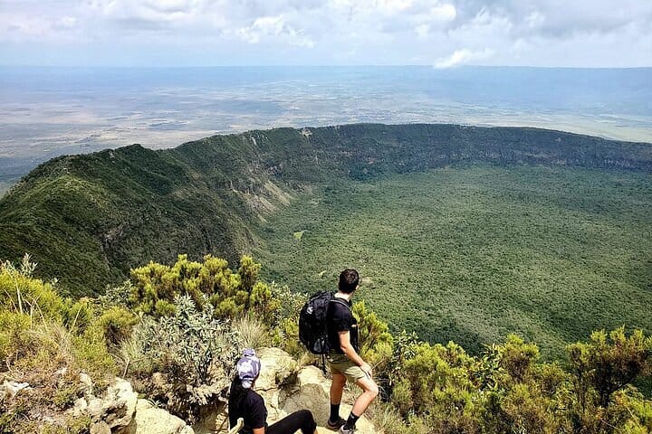 1 day Mount Longonot hiking safari in Kenya